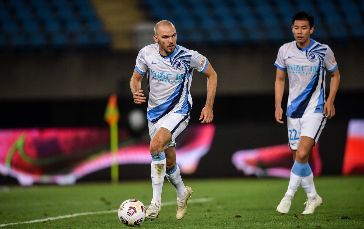 战术进化呈现新趋势，球队实力逐渐提升的简单介绍